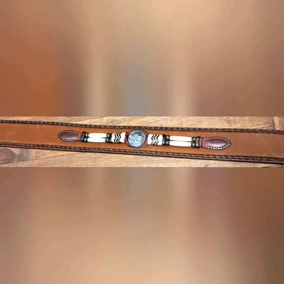 43" Beaded Leather Orvis Belt - Picture 7 of 10